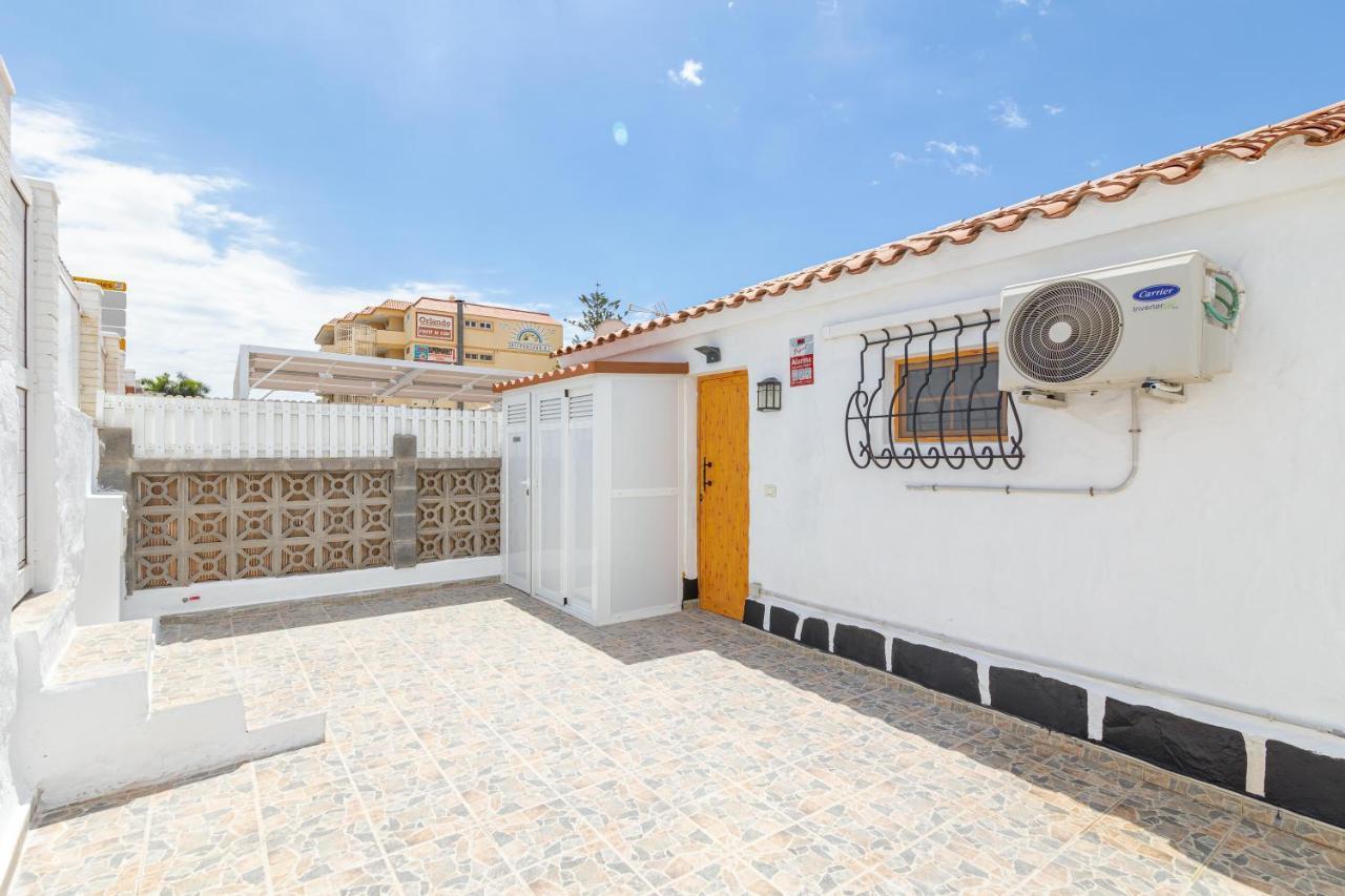 Private In Playa Del Inglés Hébergement de vacances *